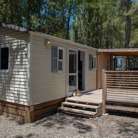 Camping La Peiriere Tuchan Luaran gambar