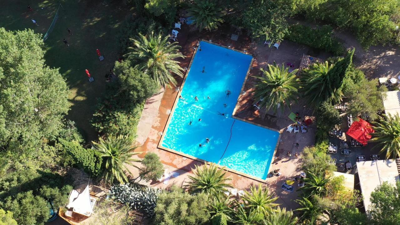 Camping La Peiriere Tuchan Luaran gambar