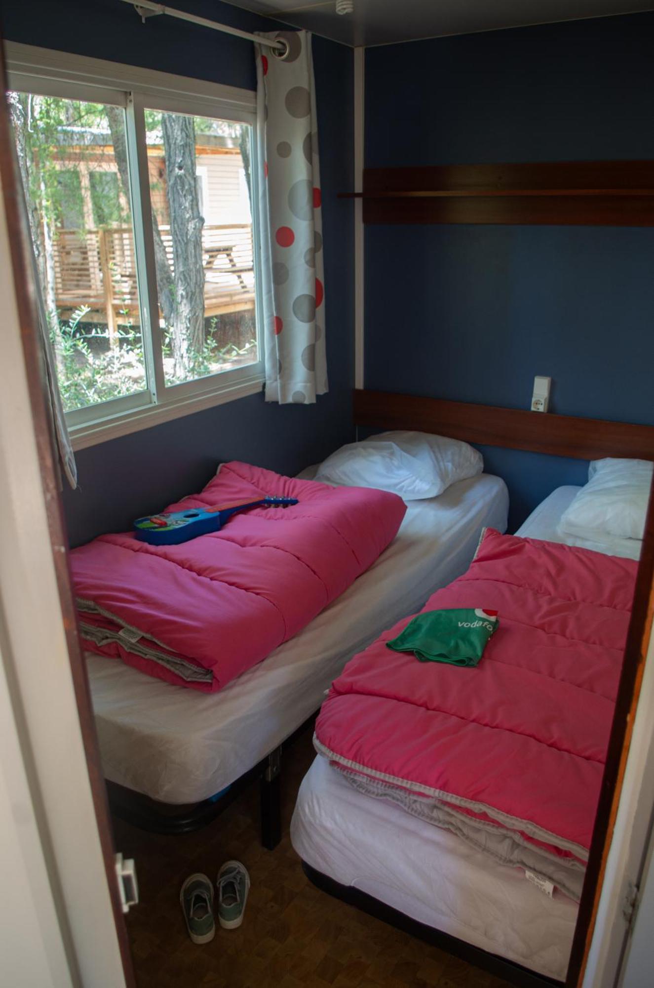 Camping La Peiriere Tuchan Luaran gambar