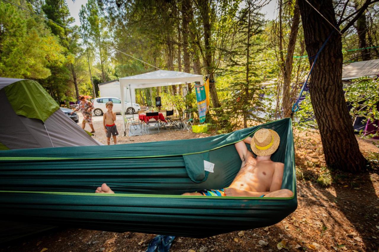 Camping La Peiriere Tuchan Luaran gambar