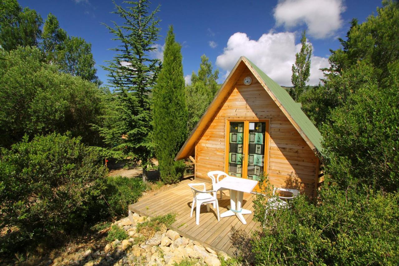 Camping La Peiriere Tuchan Luaran gambar